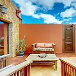 Cora - Traumvilla Mit Privatem Tennisplatz & Beheiztem Pool