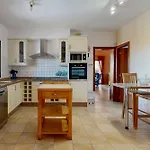 Villa Cora - Traumvilla Mit Privatem Tennisplatz & Beheiztem Pool Triquivijate