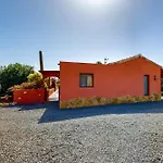 Cora - Traumvilla Mit Privatem Tennisplatz & Beheiztem Pool Villa Triquivijate