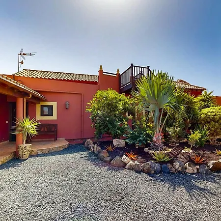 Cora - Traumvilla Mit Privatem Tennisplatz & Beheiztem Pool Villa Triquivijate