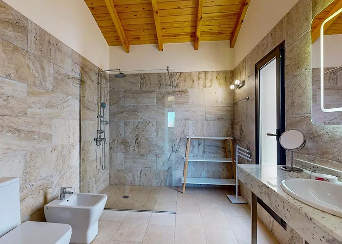 Cora - Traumvilla Mit Privatem Tennisplatz & Beheiztem Pool Villa *